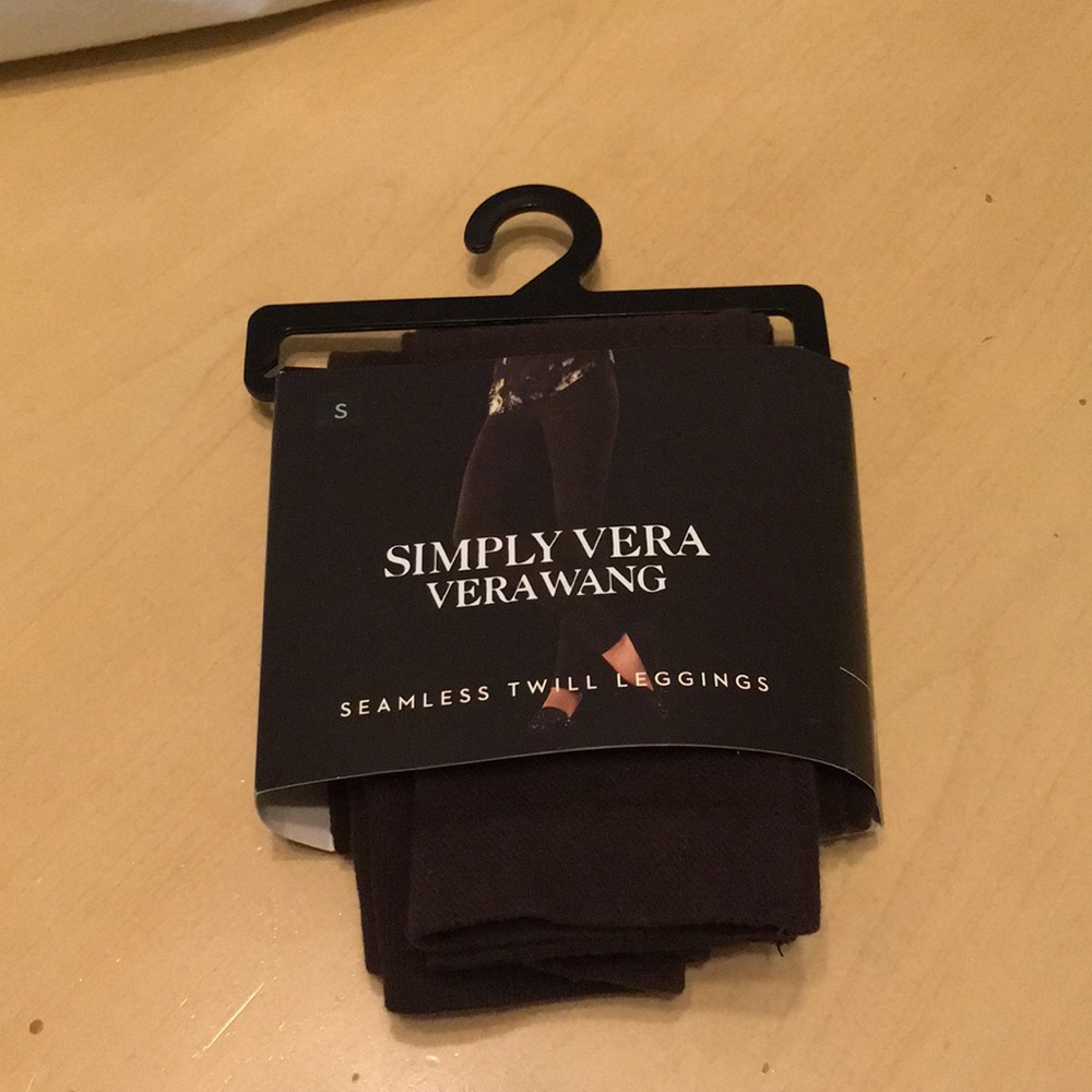 NWT Simply Vera Vera Wang Twill Leggings